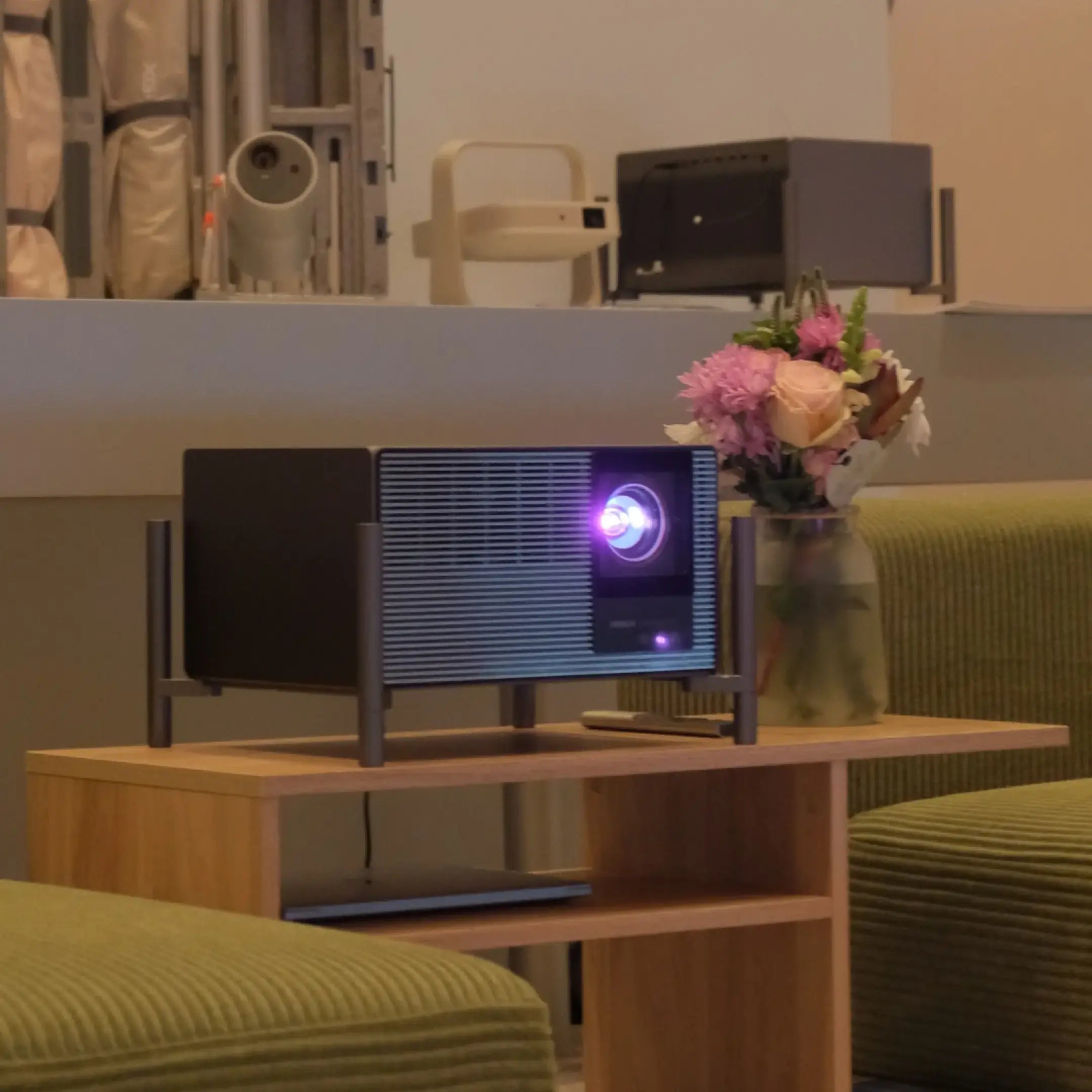 XGIMI impulsa la proyección en gran formato con TITAN Noir Max en CES 2026