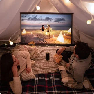 ¿Cómo montar un cine de verano con un proyector para exteriores?