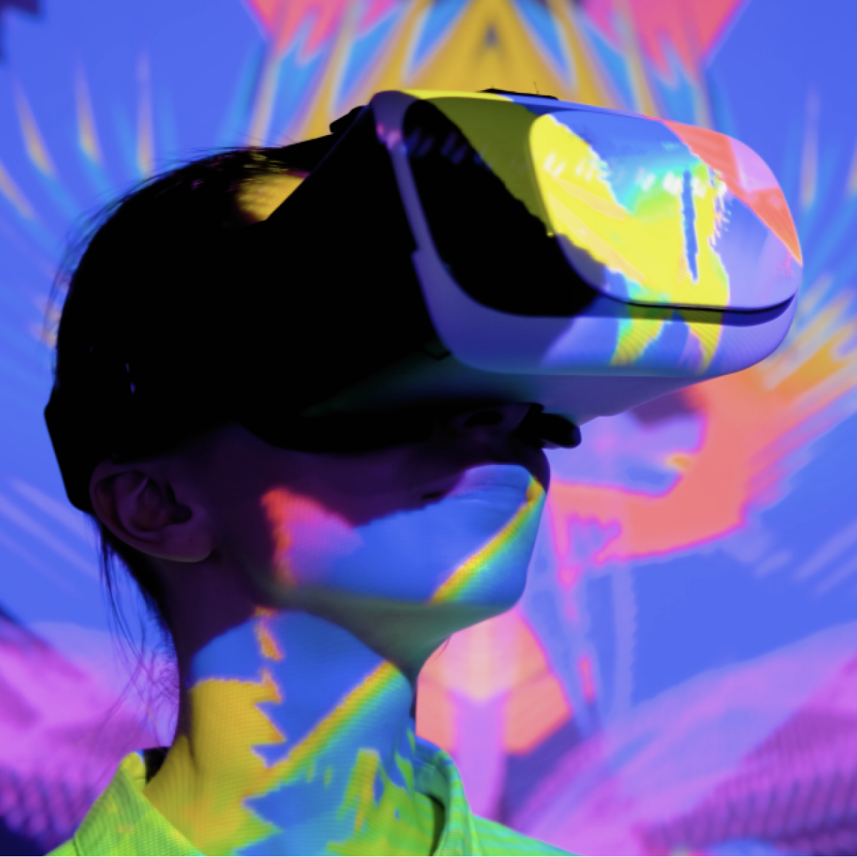 10 formas creativas, productivas y geniales de divertirse con un proyector