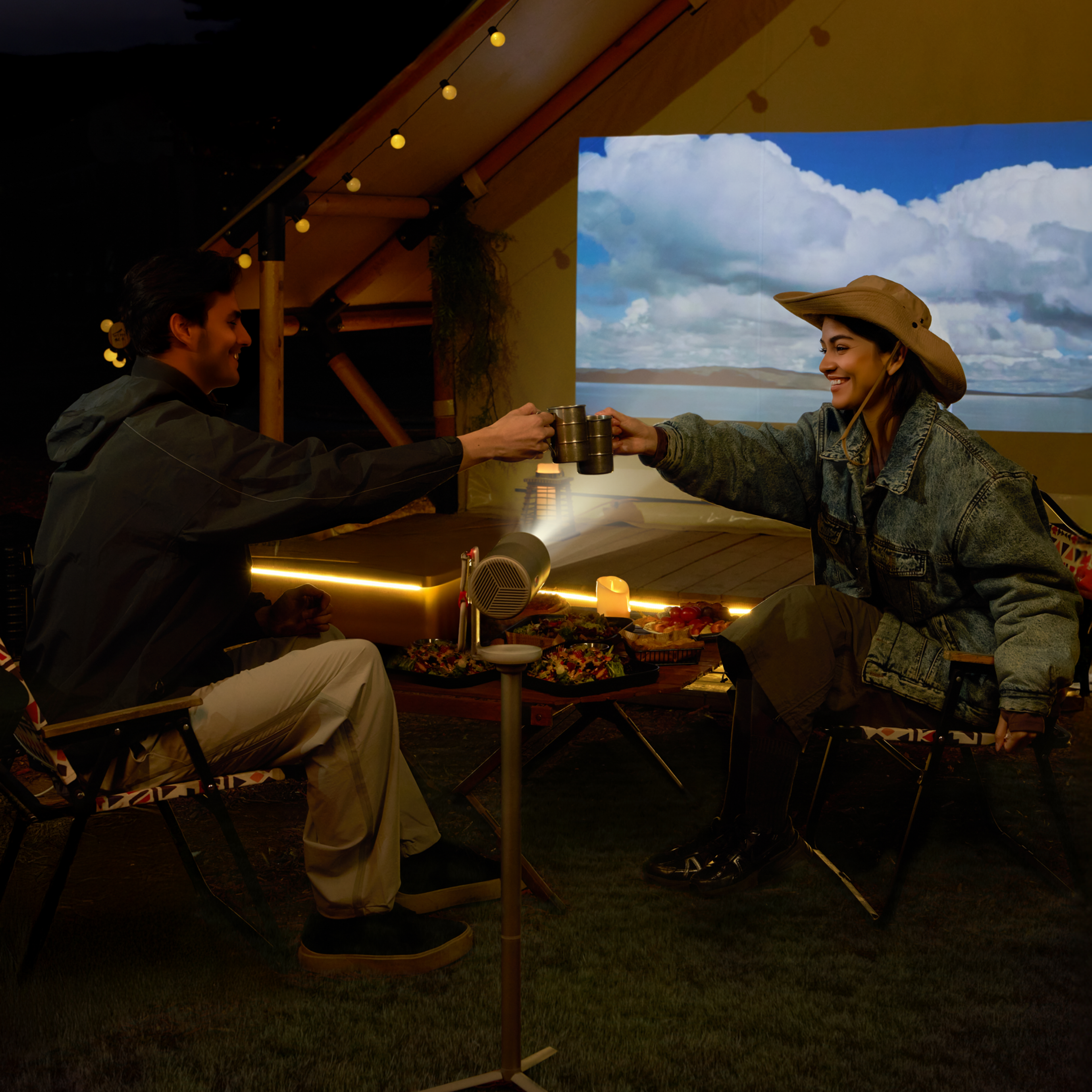 En el paquete «MoGo 4 + Soporte PowerBase» se incluye un Filtro Creativo Magnético Sunset.