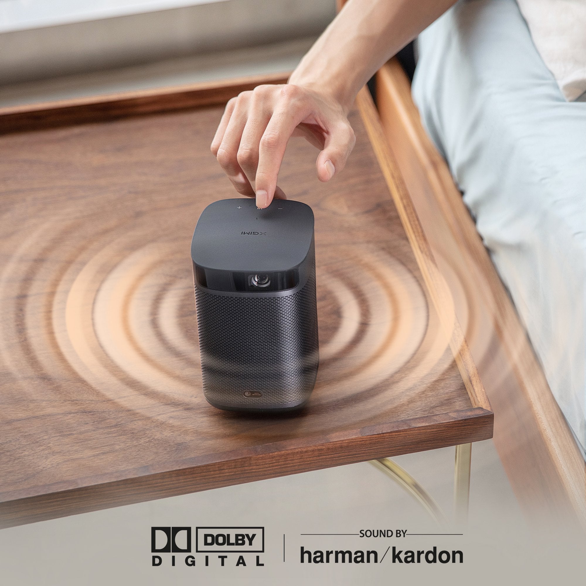 MoGo Pro+ - miniproyector Full HD 1080p- doble altavoz Harman Kardon integrado